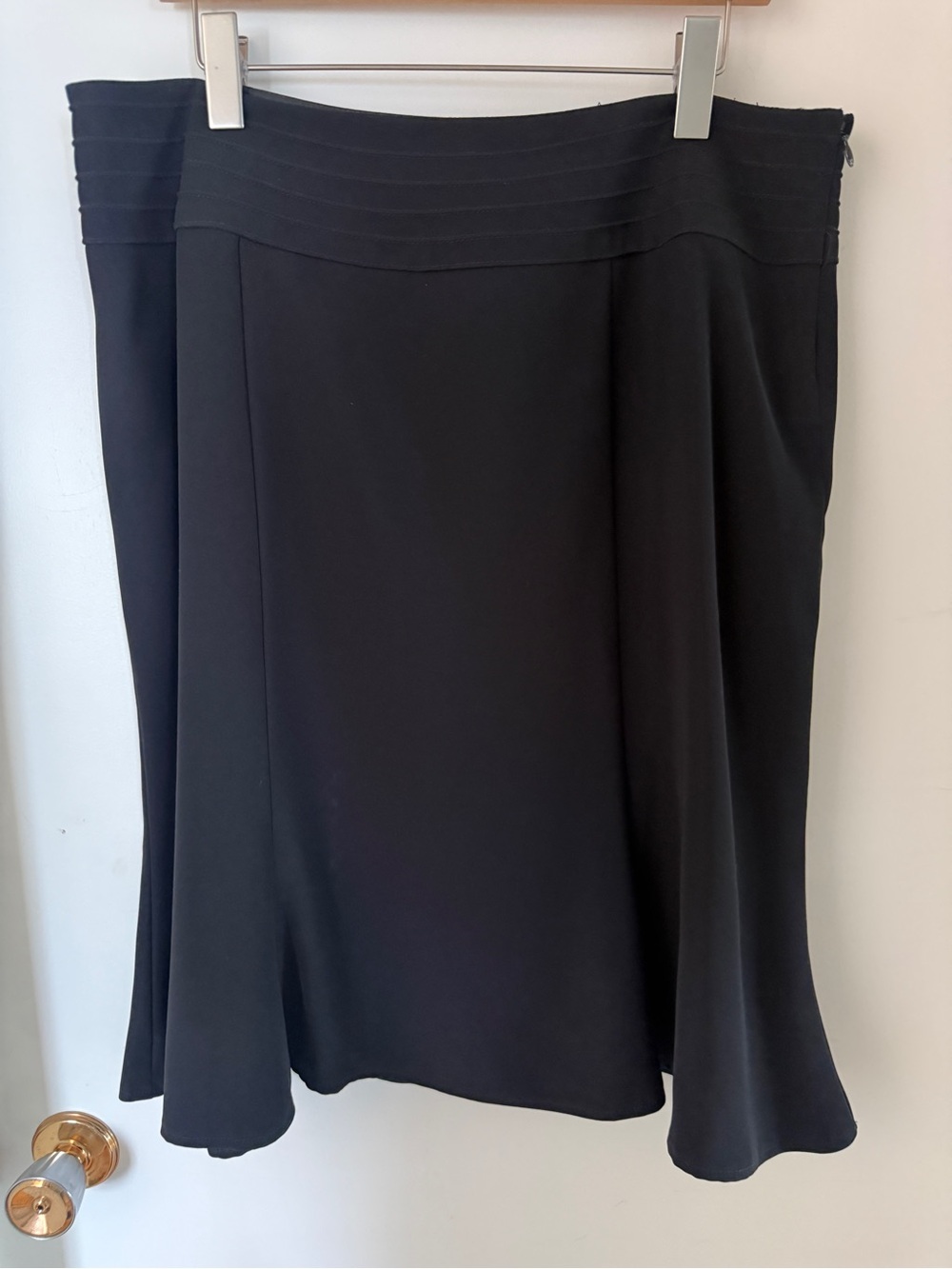 Joseph Ribkoff Vintage Black Fit Flare Midi Skirt Size 16 / XL Made Canada